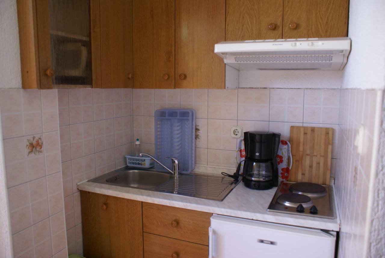 Apartments Nikola Đảo Krk Ngoại thất bức ảnh